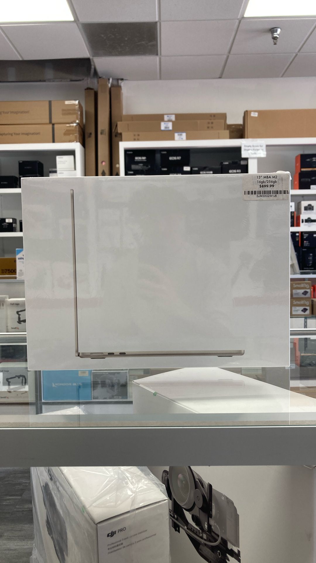 13” MacBook Air M2 16 GB RAM 256 GB Ssd