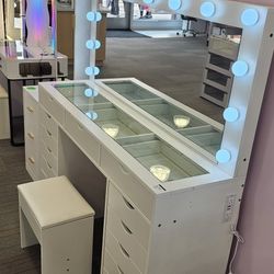 Vanity Makeup Table With Mirror Light And Stool 