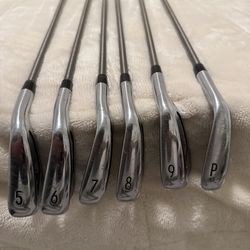 Titleist T200 irons