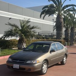 1998 NISSAN ALTIMA GXE