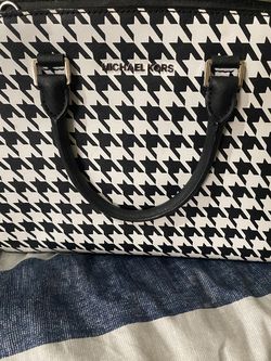 Michael Kors purse
