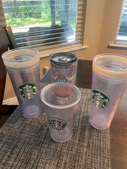 Starbucks cups no lids