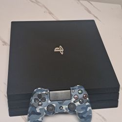 PS4 PRO 