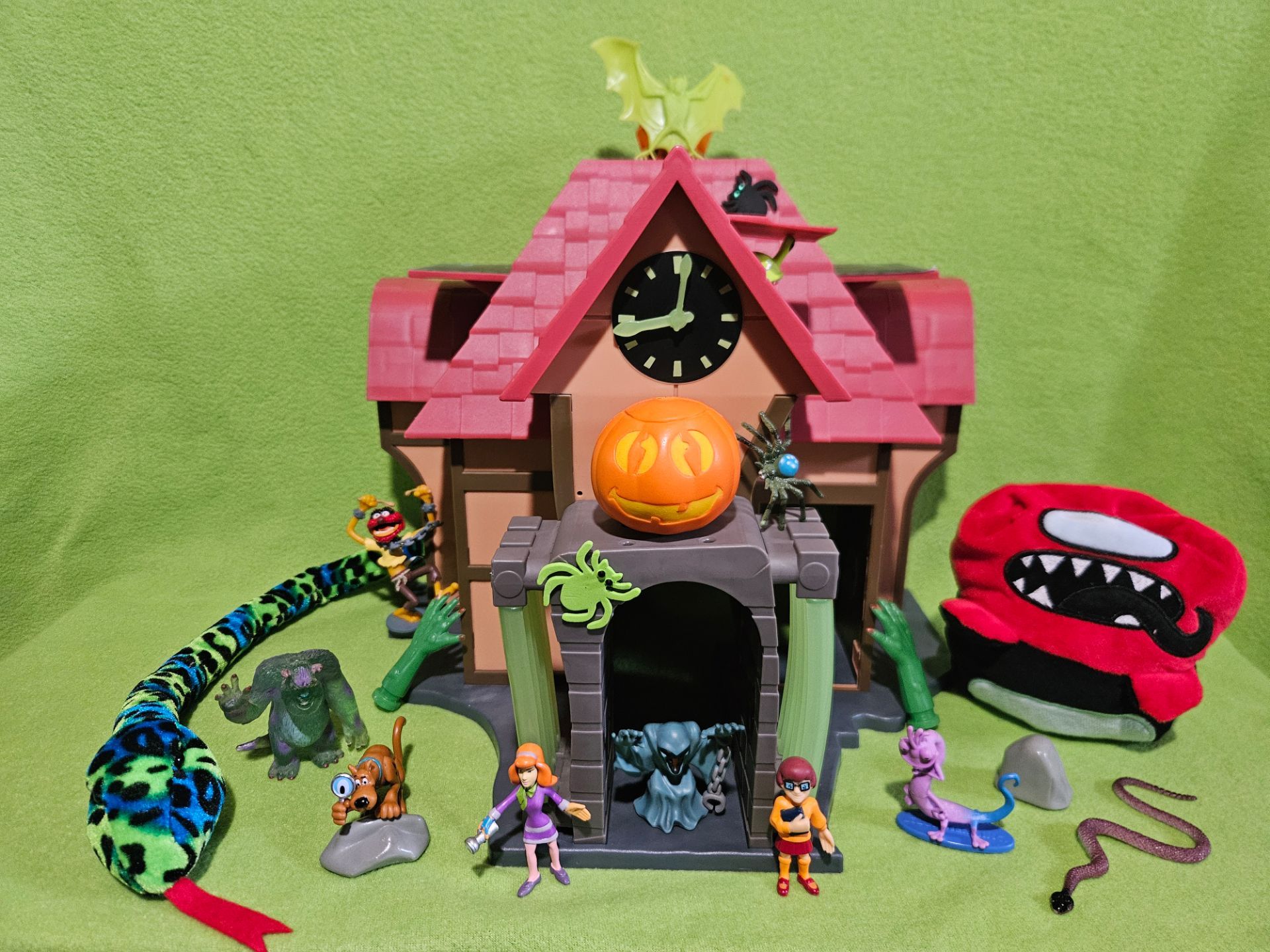 Scooby-Doo Haunted Monster Mansion Playset
