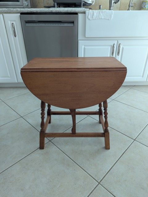 Drop Side End Table