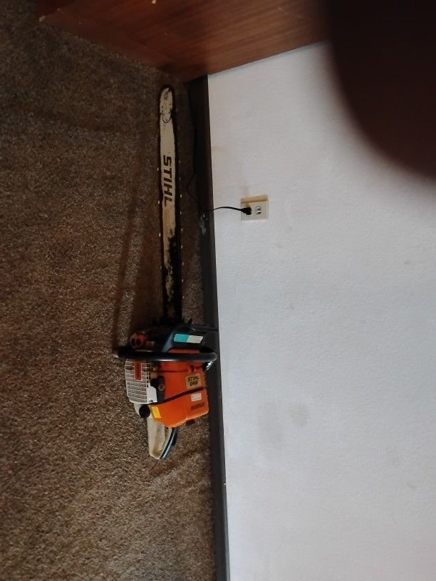 Still Chainsaw And I Also Has The Brace That Goes With It So You Can Make Like 2x4s Or Whatever