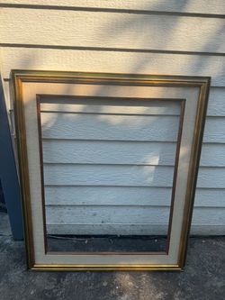 Large Gold Wood Picture Frame with Linen Mat