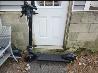 Electric Scooter-VX2PRO Swiss Engineered Electric Scooters for Adults- 1300W Peak Power 24mph