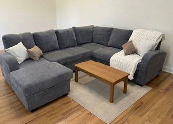 BRAND NEW-Gray Fabric Sectional Sofa with Chaise and Recliner