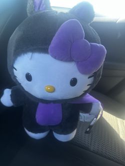 Hello Kitty Bat Greeter