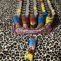 🔥💥Hot Deal🔥 50 pack of refillable lighters all 50 work $25 for all. Great for resale or for someone who is always losing lighters