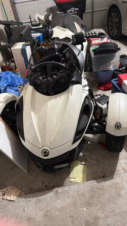 2010 Can-Am Spyder RSS SE5