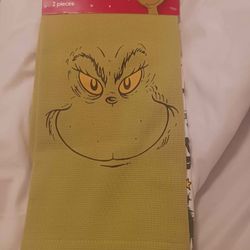 GRINCH TOWELS