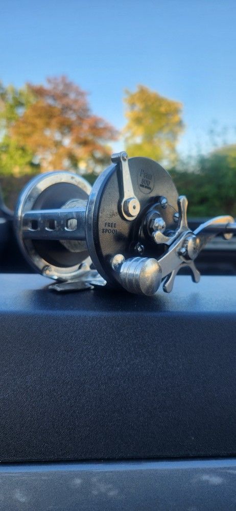 Vintage Penn Jigmaster 500 Fishing Reel
