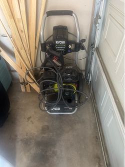 Pressure water machine in good condition