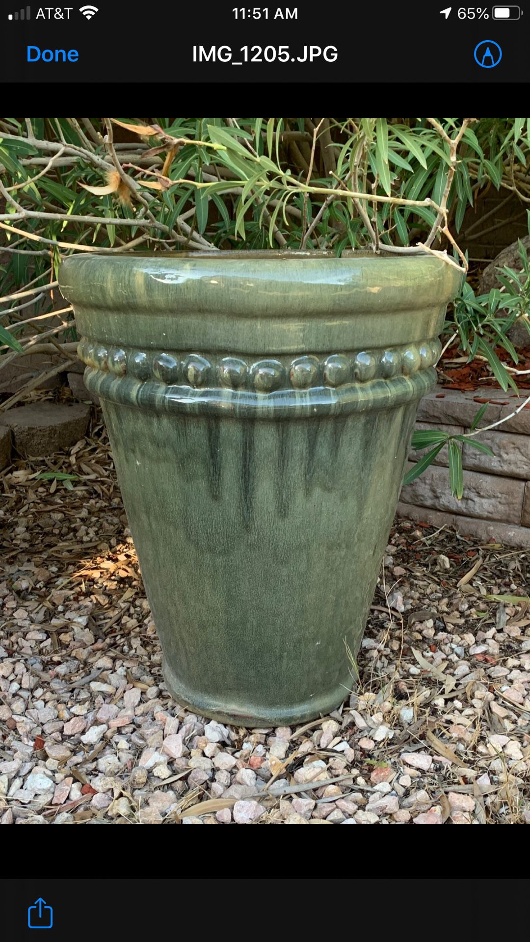 Large outdoor plant pot $28 or best offer 27 high x 21 Wide