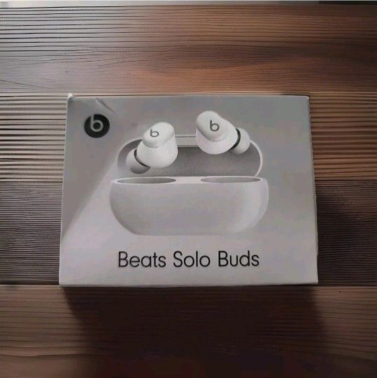 Beats Solo Buds