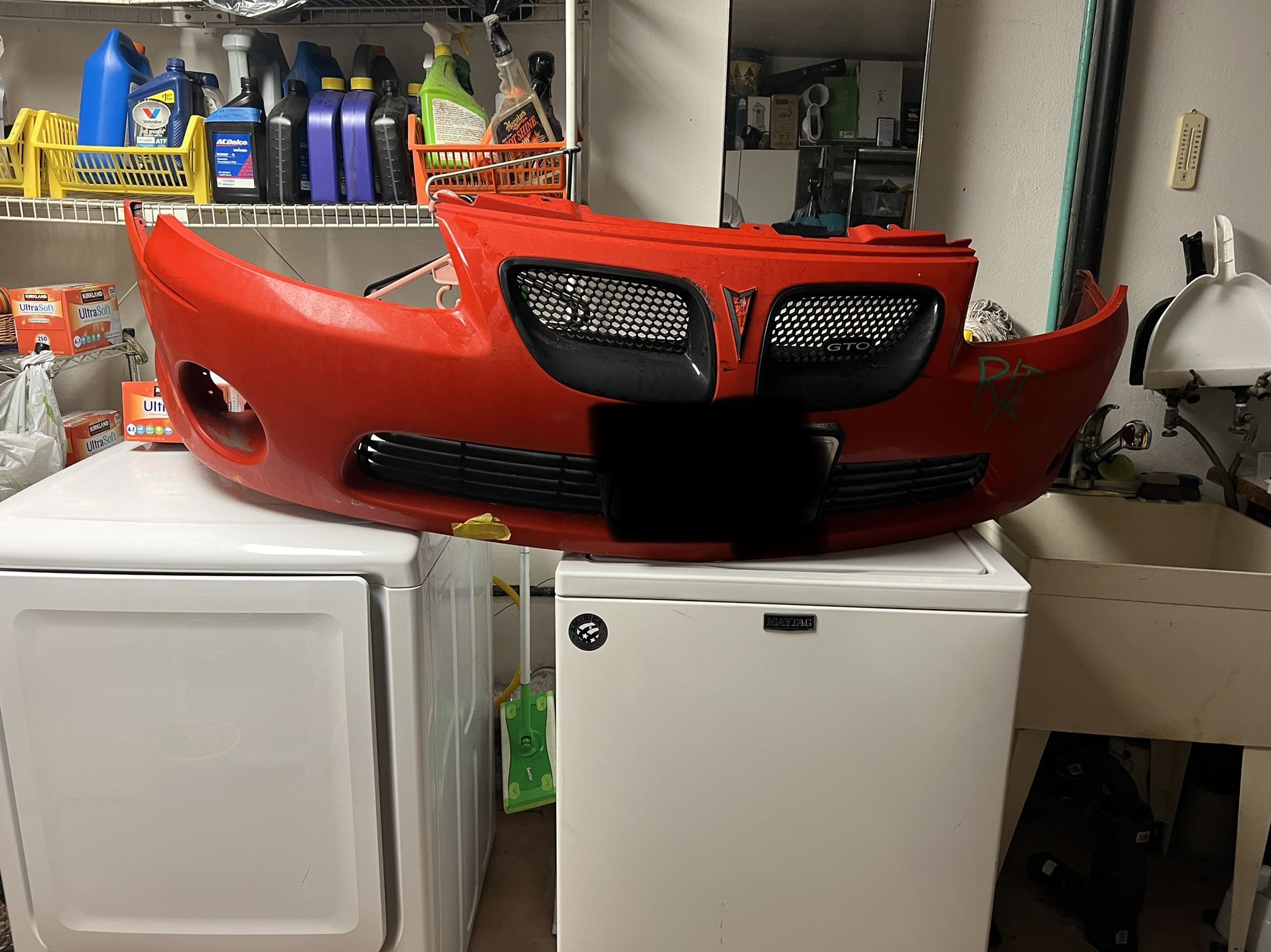 04-06 Pontiac GTO Front Bumper