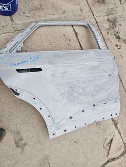 Hyundai Ioniq 5 right rear door Oem