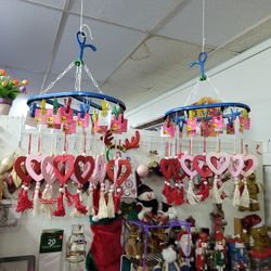 Valentine's Decor Great Cond 