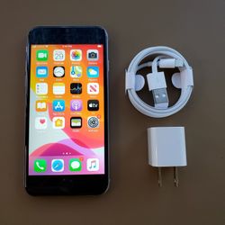 iPhone 6s - UNLOCKED - Like New 