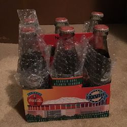 6 Pack Of 1994 Super bowl Coca Colas