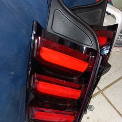 Tail Gate Lights 