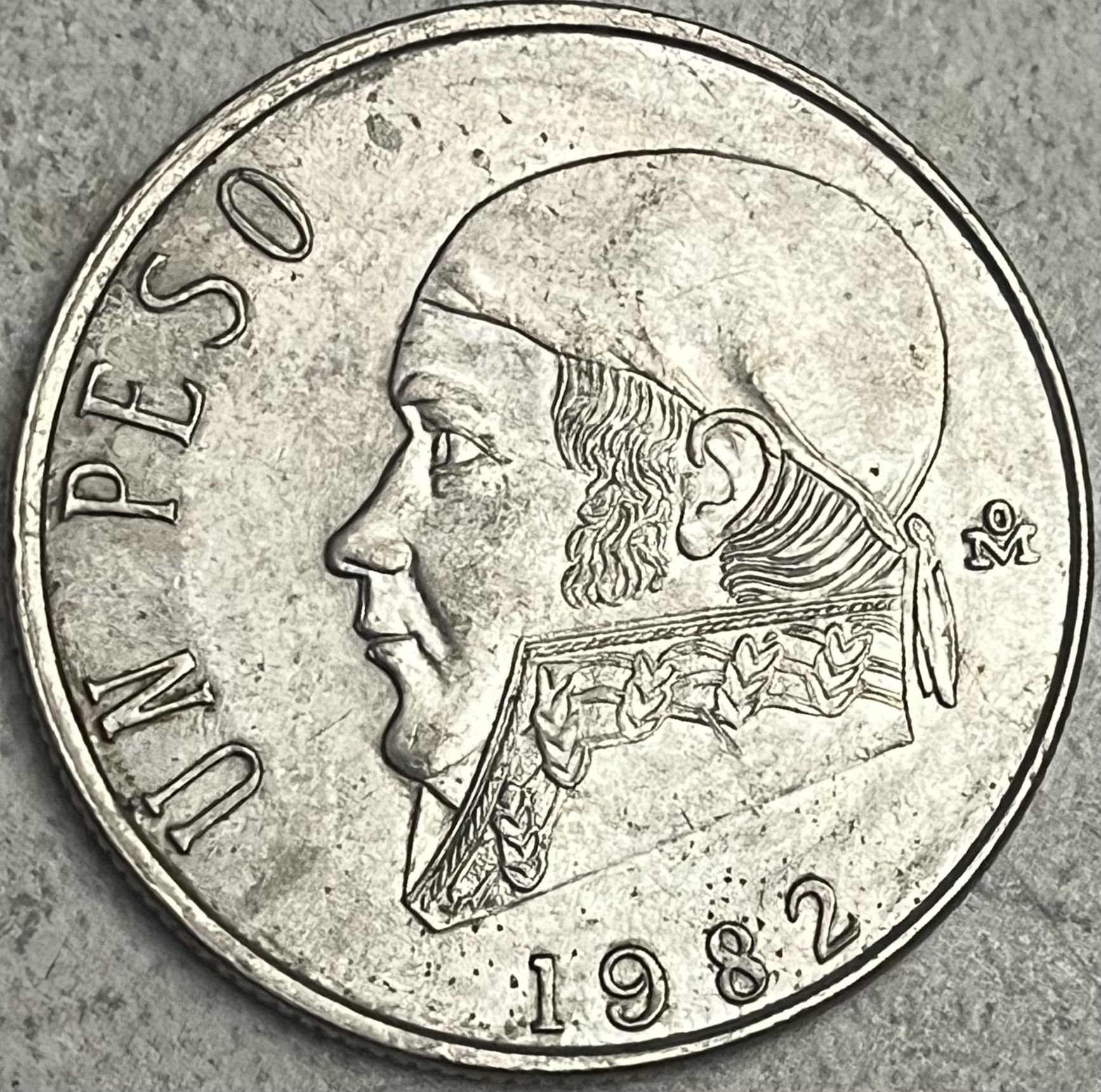 1982 Mexican 1 Peso - Misaligned