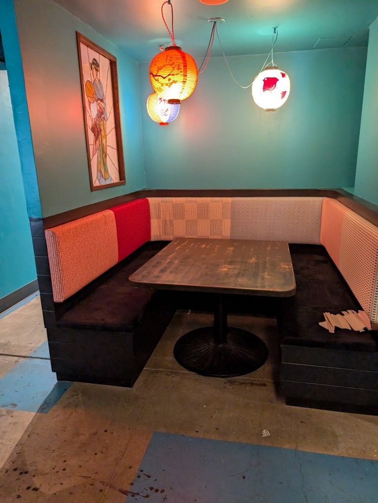Restaurant Tables
