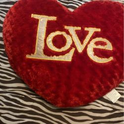   Pillow  Y Otras Cosas $8.00 Cada Una 