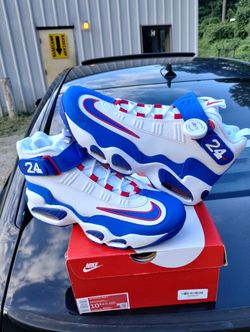 1049 Size 2Y Nike Pre-School Air Griffey Max 1 DZ5281-100 - household items  - by owner - housewares sale - craigslist