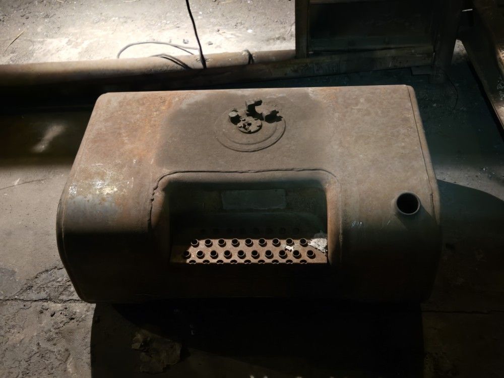 Side Gas Tank