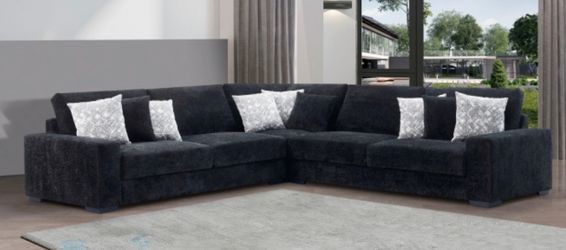 3 COLOR OPTIONS. LARGE SECTIONAL SOFA WITH 9 THROW PILLOWS