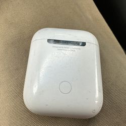 AirPods 2nd Gen (CASE ONLY)