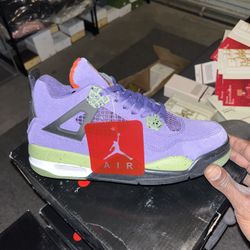Retro 4’s Size 7/10men $80