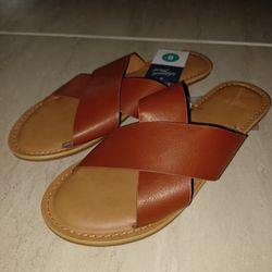WOMEN'S SANDALS