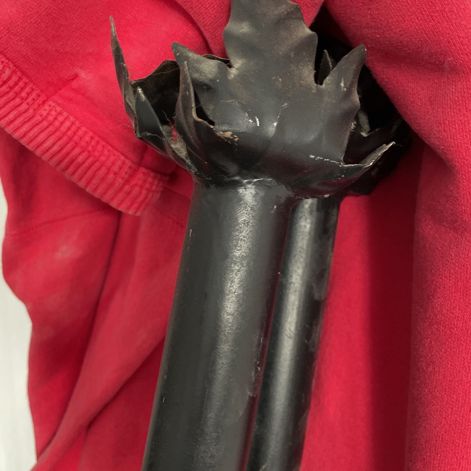 Queen Size Wrought iron bed frame for Sale in Bellflower, CA OfferUp