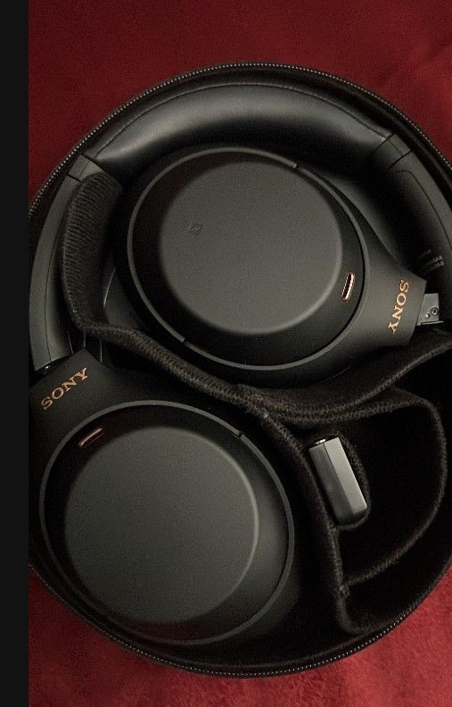 Used - Sony Noise Cancelling XM4 1000 Headphones 