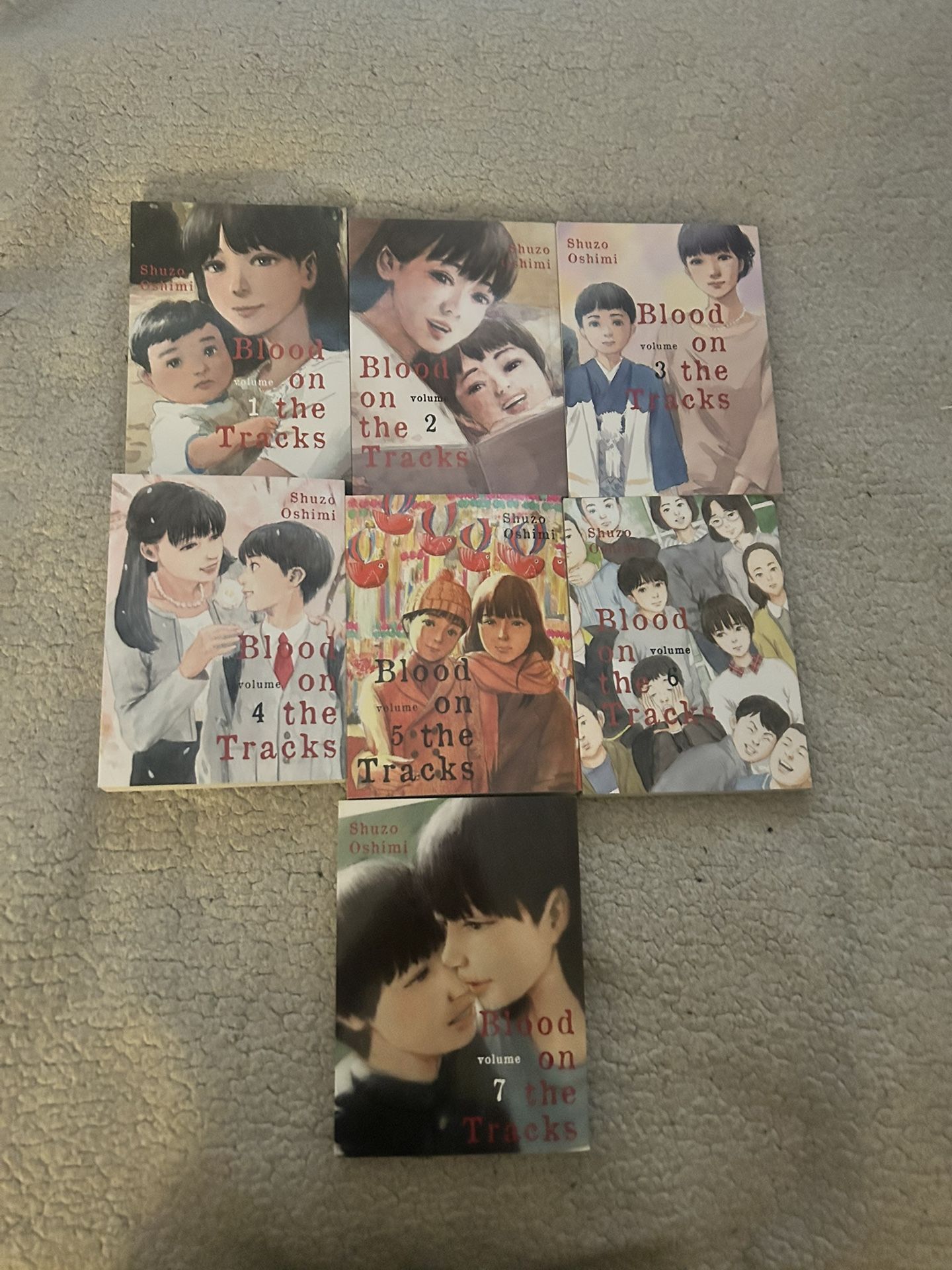 blood on the tracks volume 1-7