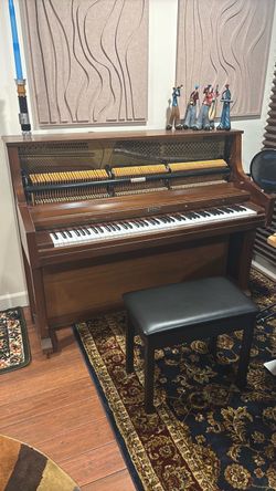 Kimball acoustic piano