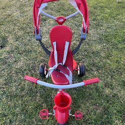Radio Flyer 4 In 1 Trike - Red