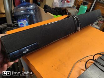 Samsung BD-1600 Blue Ray (Sold) And 30" iLove Sound Bar