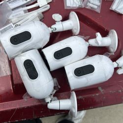 Wireless Arlo Security Cameras 