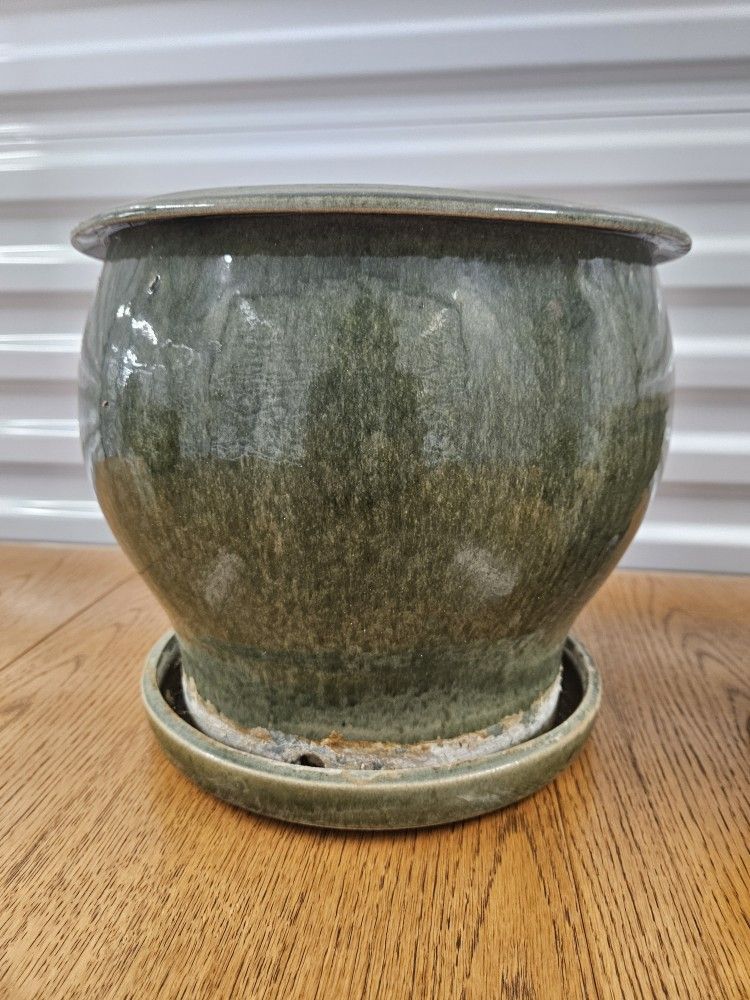 Green Ceramic Flower Pot