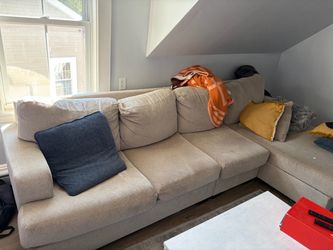 Sectional couch