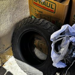 18 inch tires MT’s 33x 12.5x 18