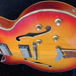 Univox Barney Kessel model / vintage 70’s / made in Japan / Gibson clone / jazz guitar archtop MIJ