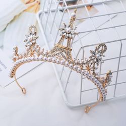 Tiara 