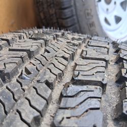 Tires 225/75/R15 new never used