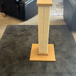 Ultimate Scratching Post. Hardly Used!